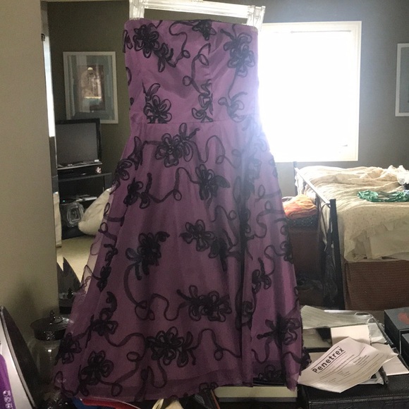 Purple homecoming dress WILLING TO NEGOTIATE! - Picture 1 of 2
